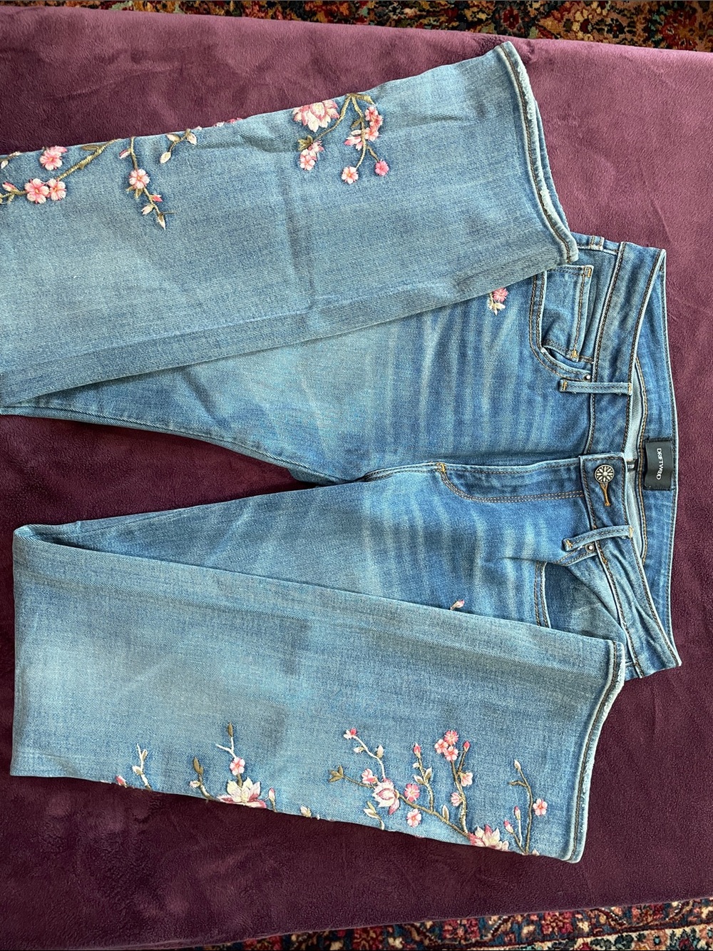 DRIFTWOOD Kelly Cherry Blossom Embroidered Jeans VGUC W29/L33 - Picture 2 of 10